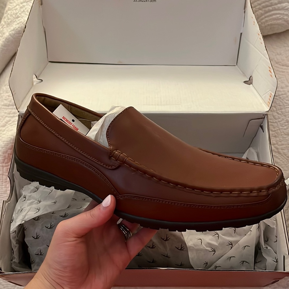 Deer stags brown loafer